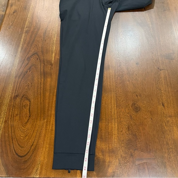 Rhone Commuter Slim Fit Joggers Size 28 - Picture 9 of 9